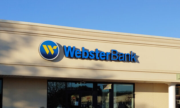 webster bank investment services